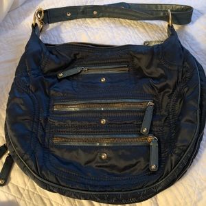 Authentic Tod’s expandable shoulder bag